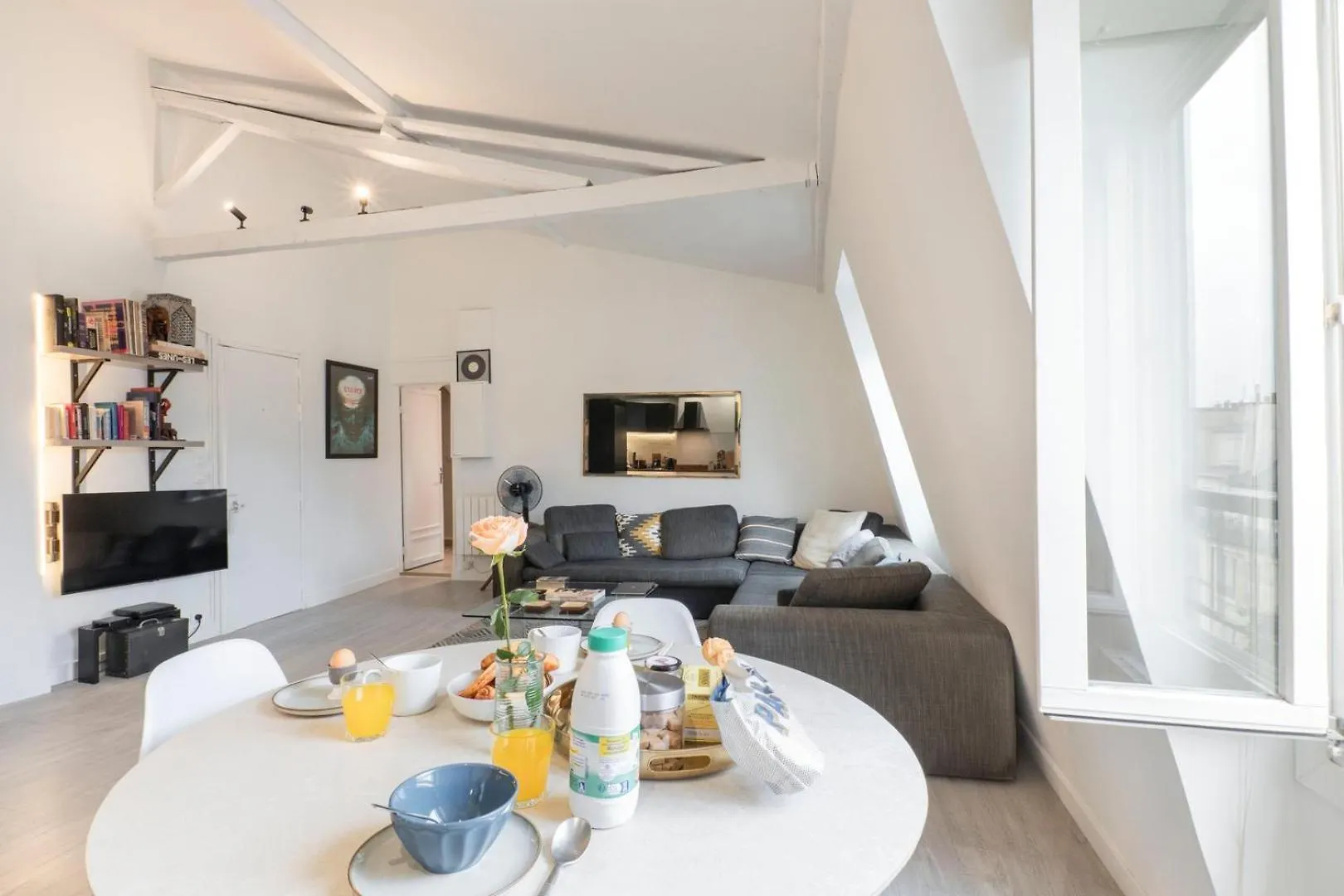 Apartment Une Vue Magnifique Sur Le Sacre Coeur. Paris